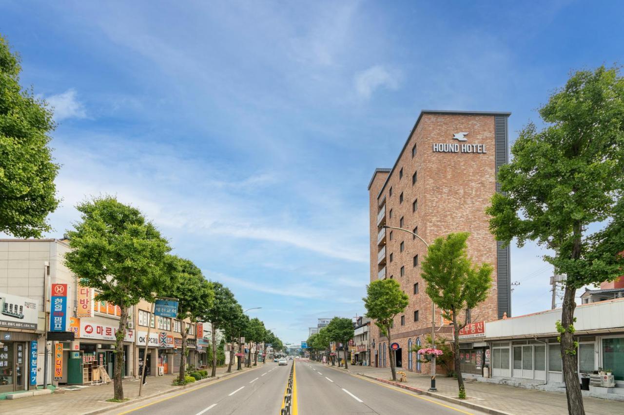 Jecheon Hound Hotel Chechon Exterior photo
