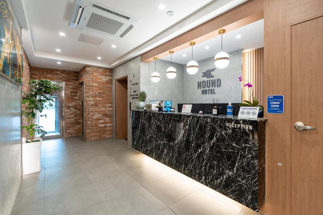 Jecheon Hound Hotel Chechon Exterior photo