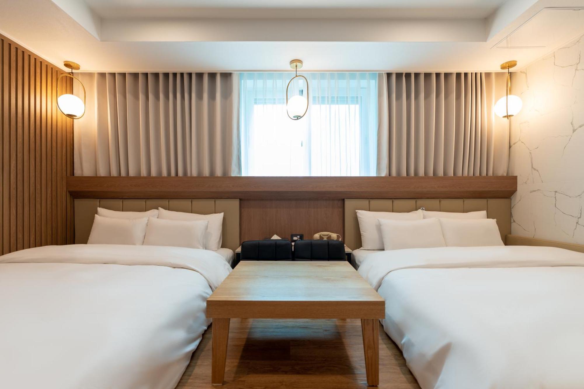 Jecheon Hound Hotel Chechon Exterior photo